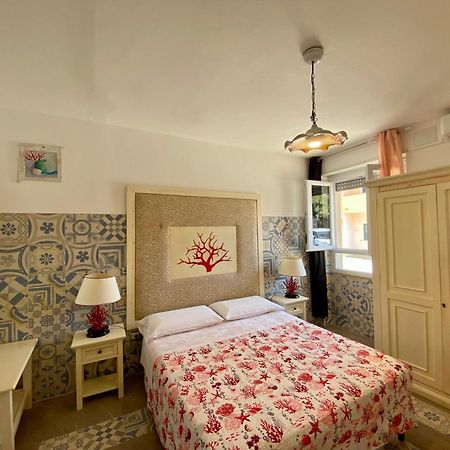 Casetta Al Mare Изола-Росса Номер фото