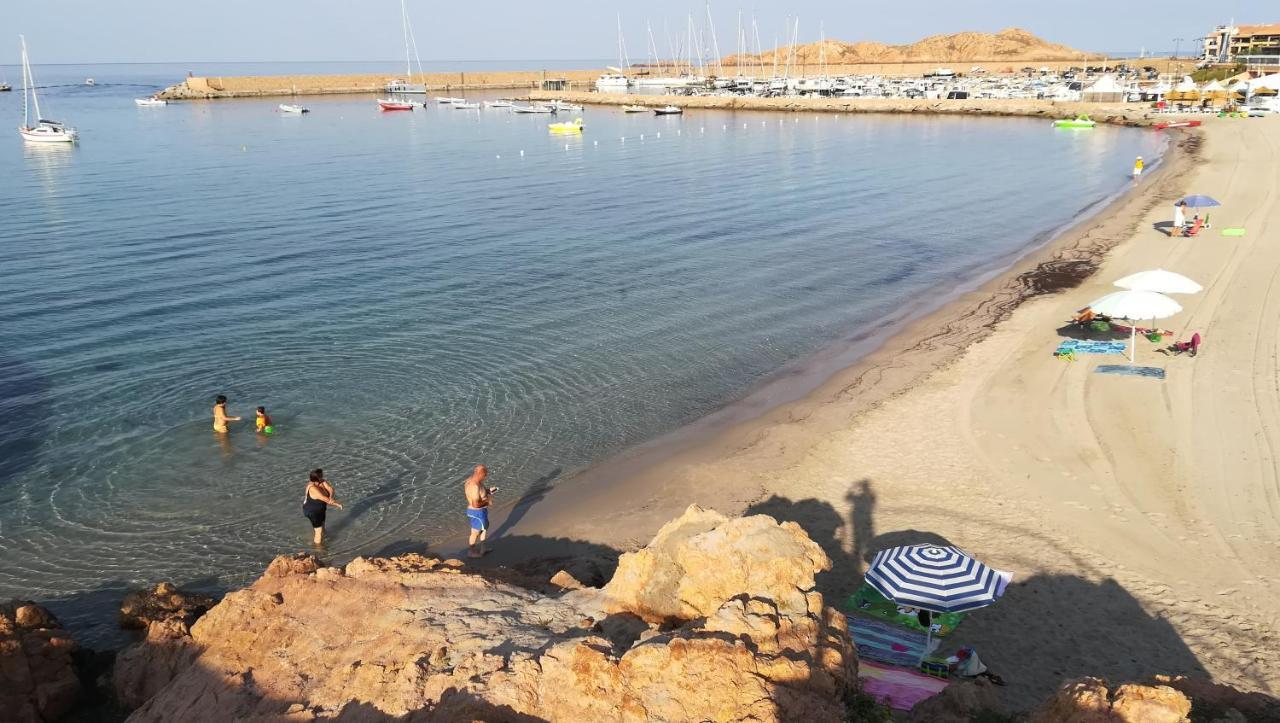 Casetta Al Mare Изола-Росса Экстерьер фото